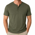 T-shirt uomo taglia L in jersey verde oliva con collo serafino stile casual
